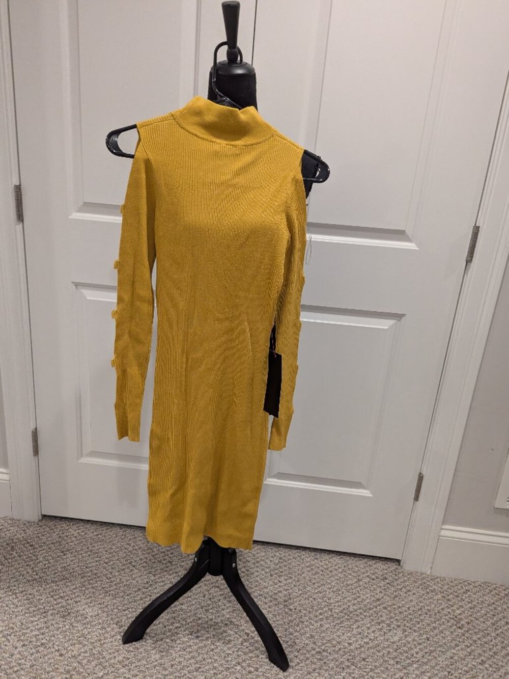BEBE Mustard yellow sweater dress Sz XXS
